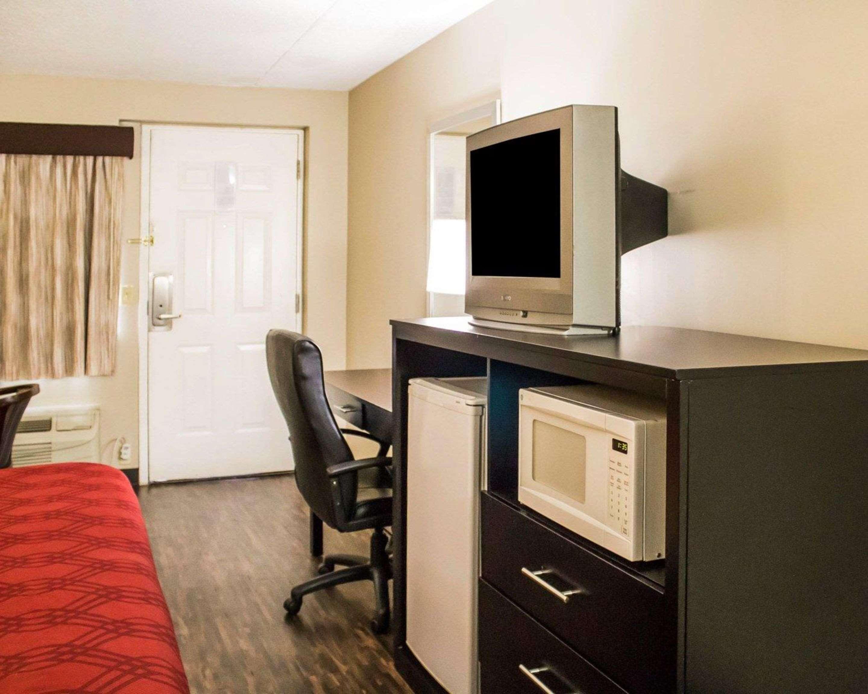 Econo Lodge Колумбус Экстерьер фото