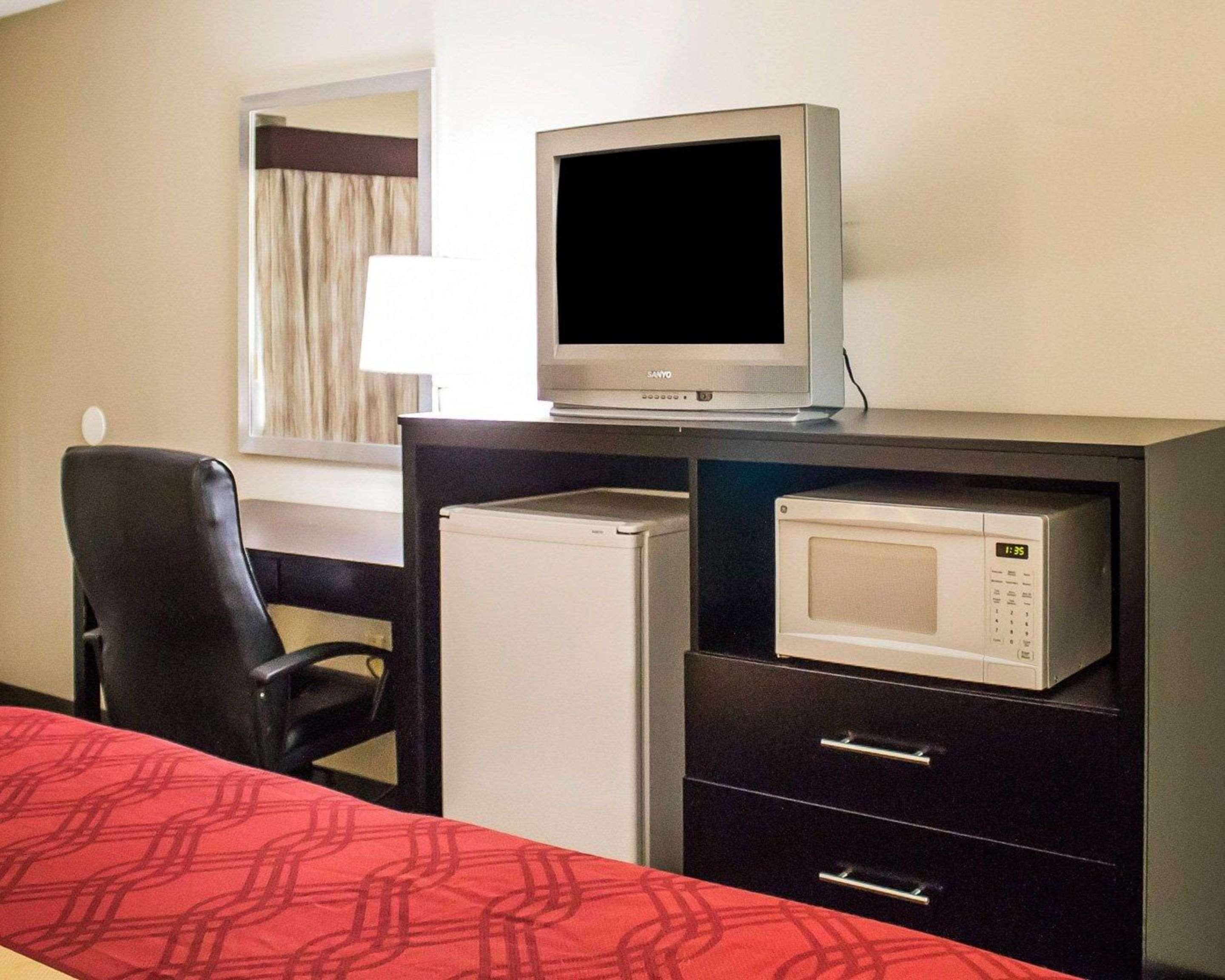 Econo Lodge Колумбус Экстерьер фото
