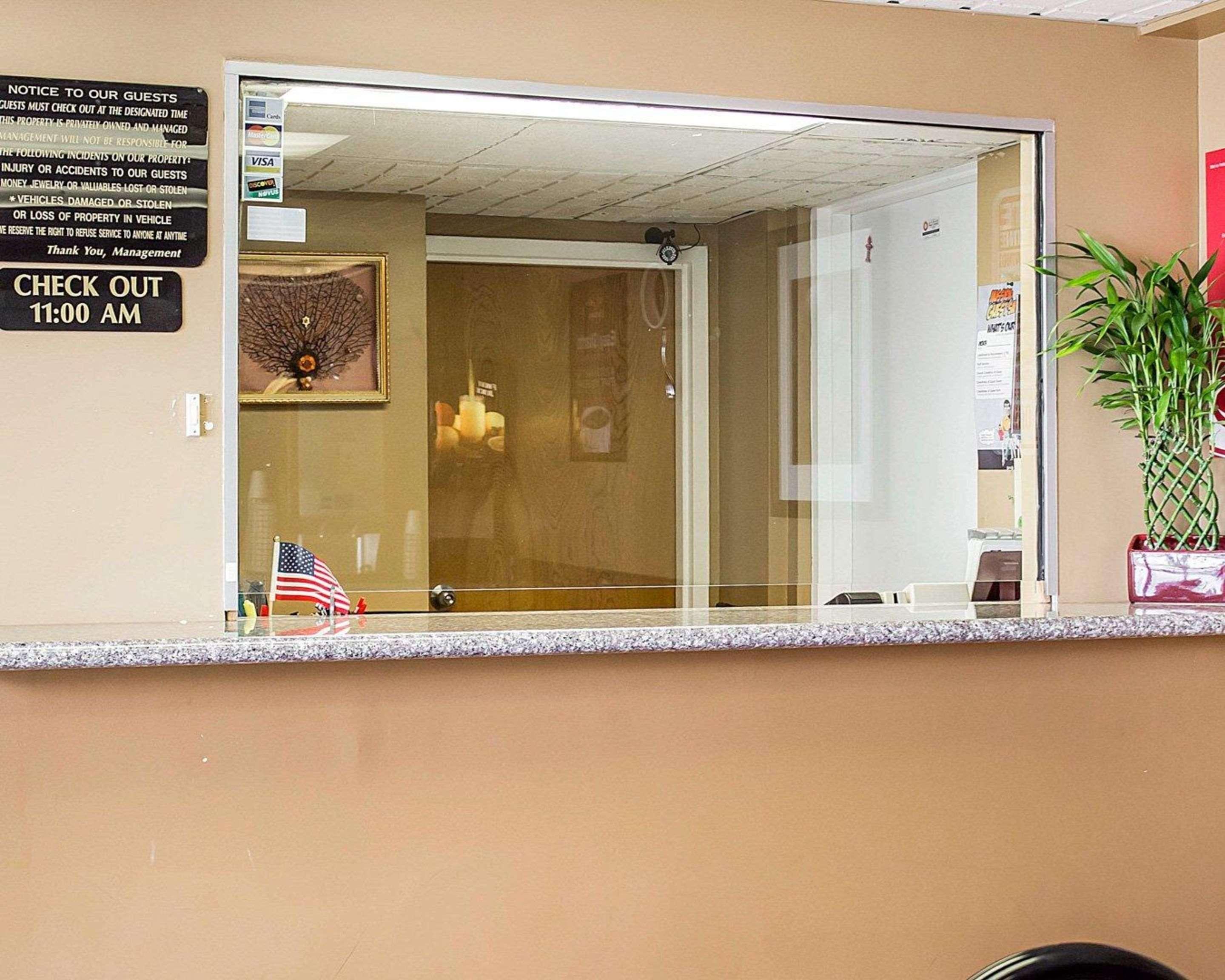 Econo Lodge Колумбус Экстерьер фото