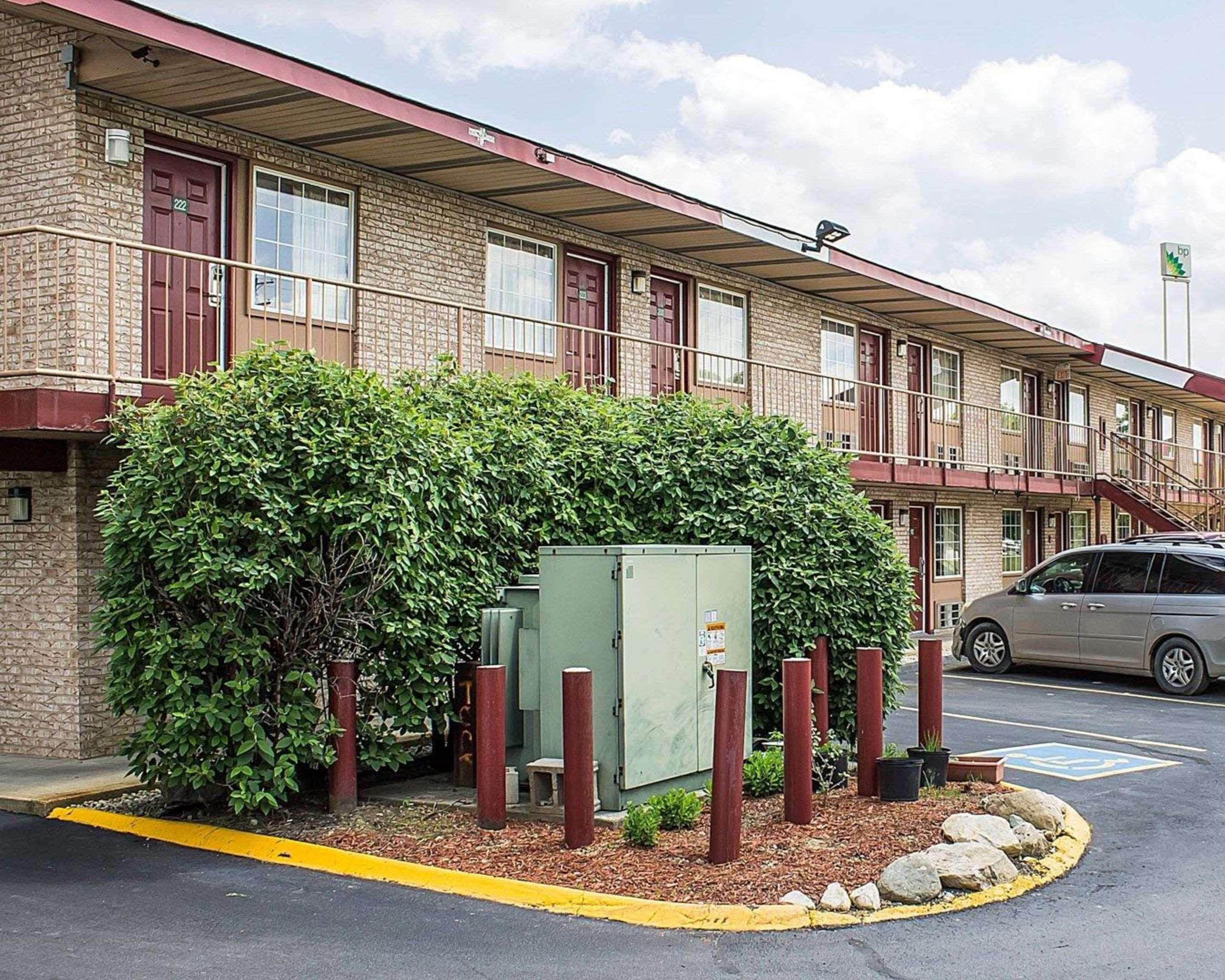 Econo Lodge Колумбус Экстерьер фото