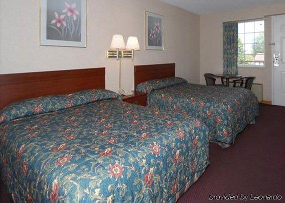 Econo Lodge Колумбус Номер фото