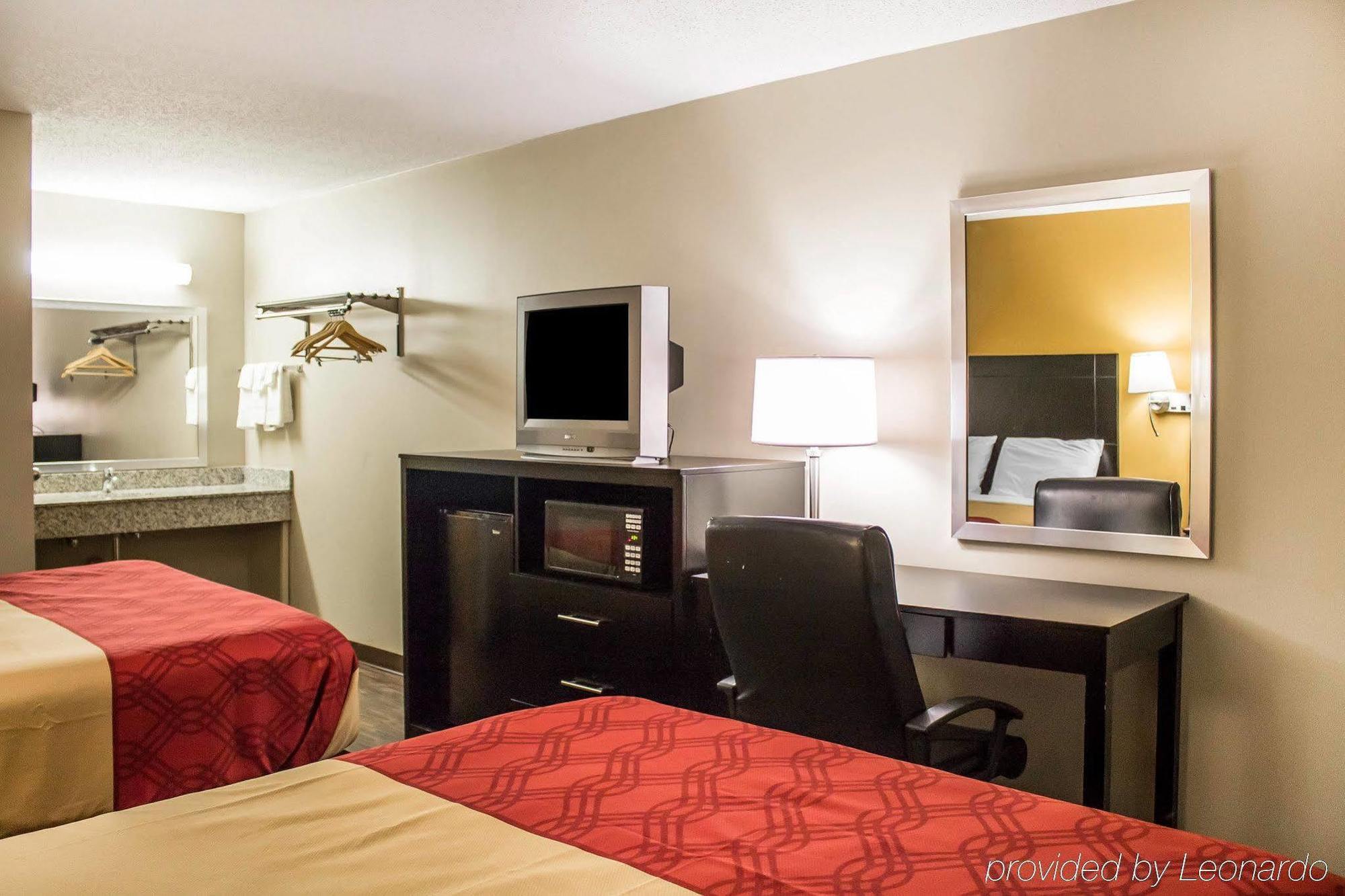 Econo Lodge Колумбус Экстерьер фото
