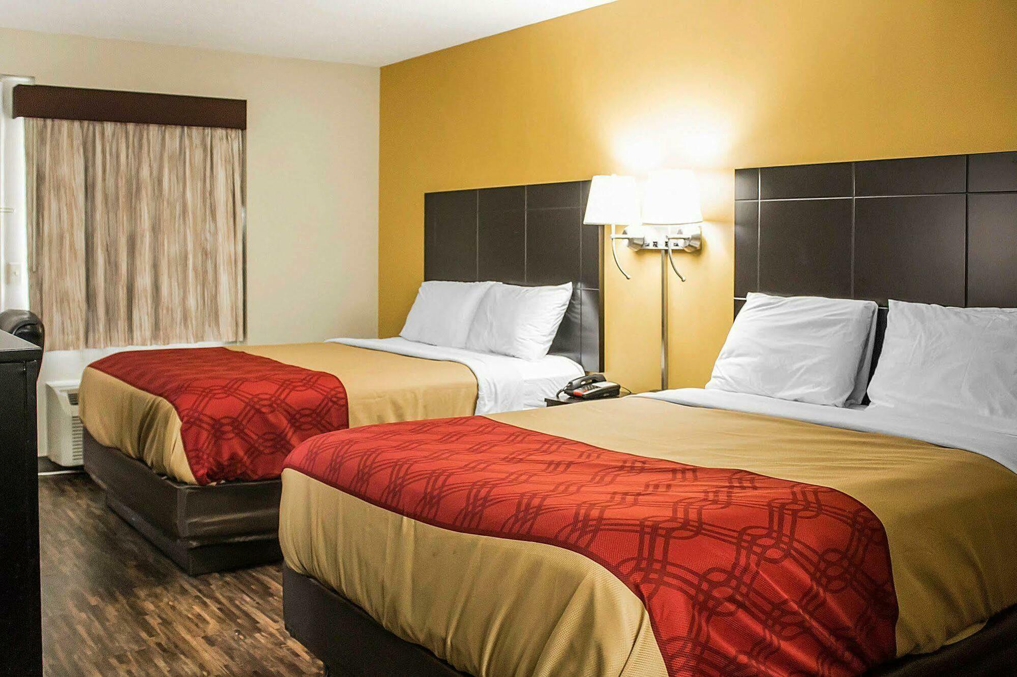 Econo Lodge Колумбус Экстерьер фото